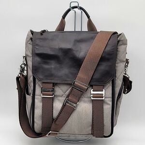 PAPERCLIP Willow Diaper Bag Recycled Ocean Plastic  LIKE NEW